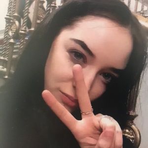 Meet your Posher, Hazel